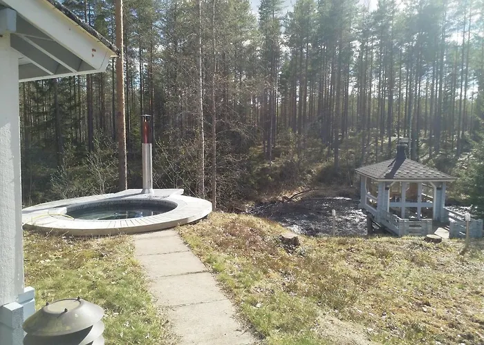 אתר קמפינג Elmon Village Sillanpaa